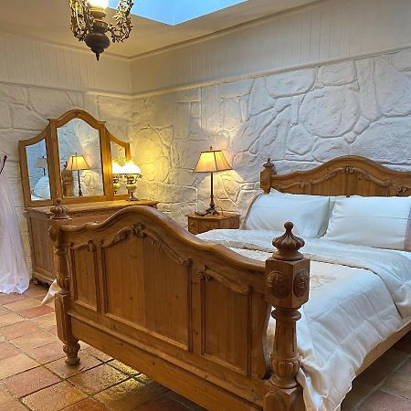 Nellie'S Farmhouse Карлингфорд Экстерьер фото